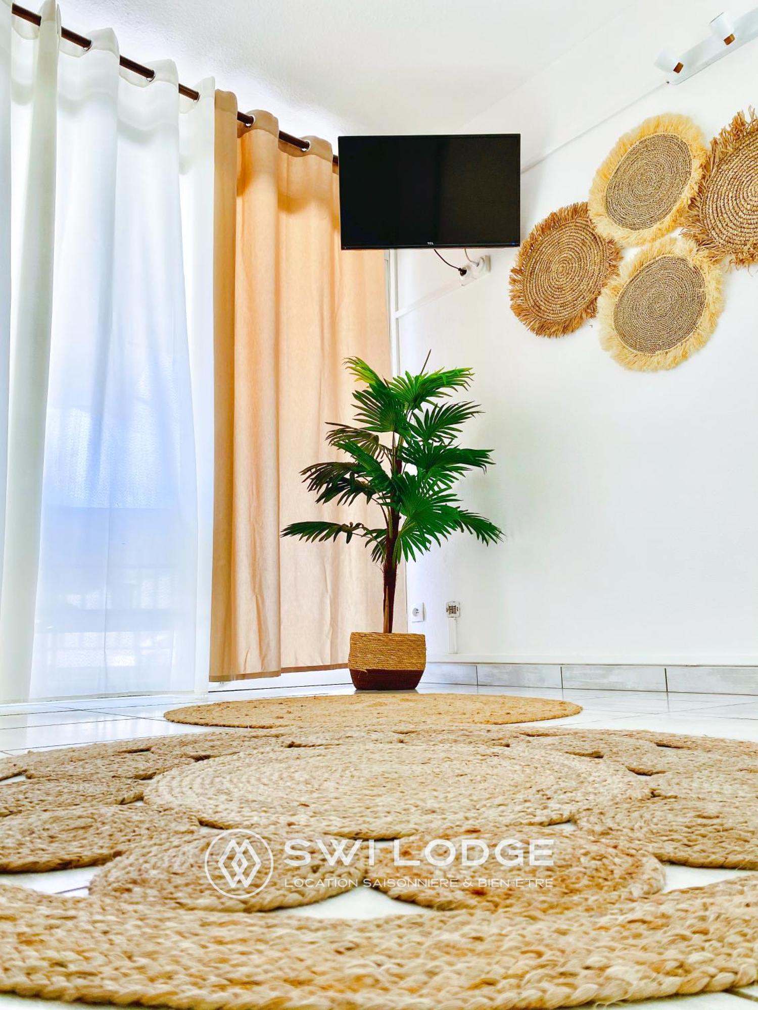 Swilodge Vue Sur Mer ! Petit Dejeuner Et Location De Voiture Possible Le Moule Exterior photo